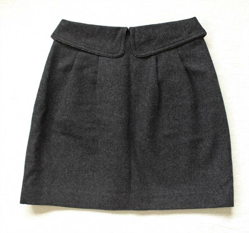 【新品同様】Lois CRAYON ロイスクレヨン 秋冬 スカート グレー 極美品 未使用に近い 日本製 M 厚手ウール【匿名配送】