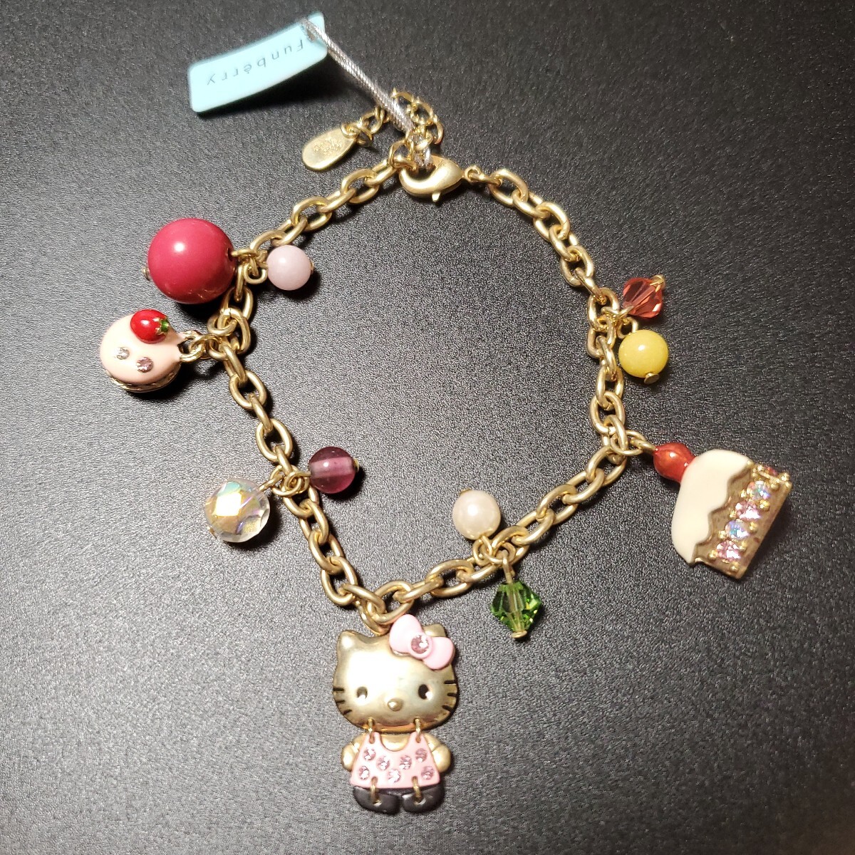 ハローキティ ブレスレットcake　マカロン 　jewelberry　funberry　 希少　HELLOKITTY　SANRIO　タグ付　未使用品 ゴールド系　限定１個