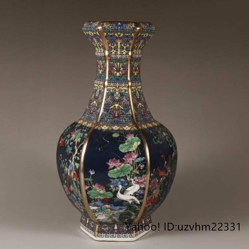 景徳鎮　六方花瓶　花鳥花瓶　琺瑯彩　粉彩 磁器　置物　装飾　収蔵　コレクション