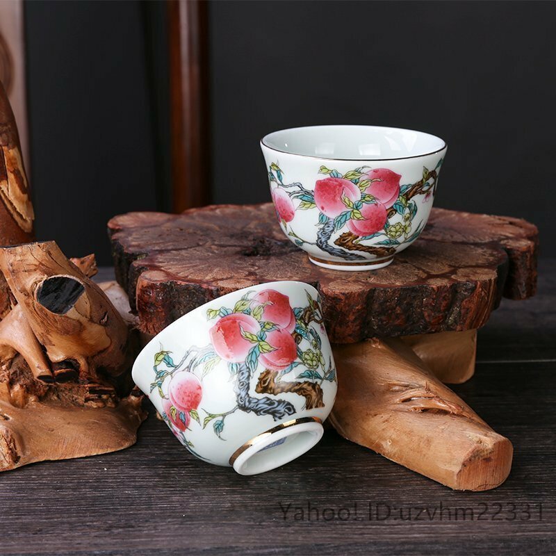 高品質 粉彩 官窯焼き 茶飲み 2客セット 湯呑 茶碗 磁器 景徳鎮 置物　装飾　収蔵　コレクション