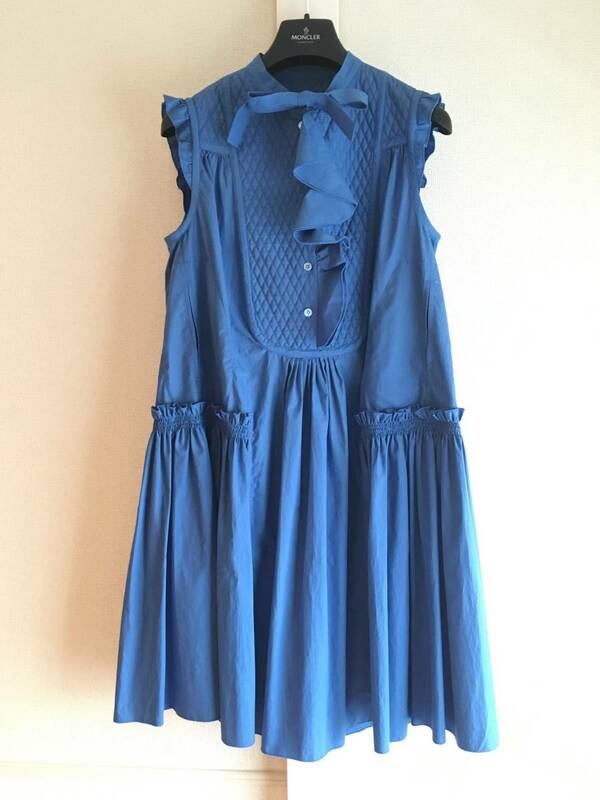 新品 本物 モンクレール コットン ワンピース ドレス 40 MONCLER 青 ブルー サマー ドレス シャツ ワンピース リボン フリル ギャザー