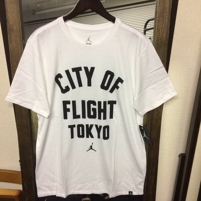 【新品】NIKE JORDAN プリントTシャツ Lサイズ