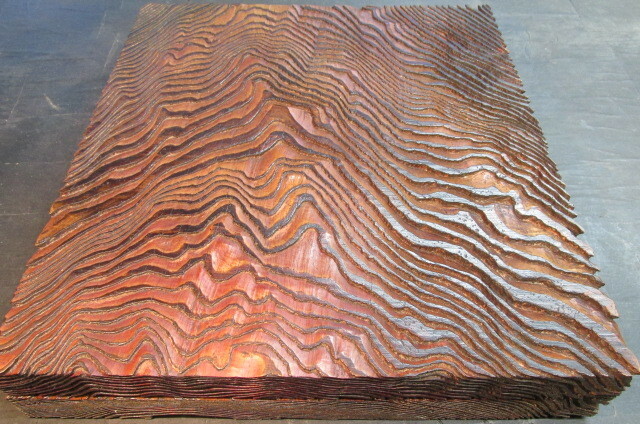 吉野杉杢板六面木目彫り出しくり抜き拭き漆飾り大箱