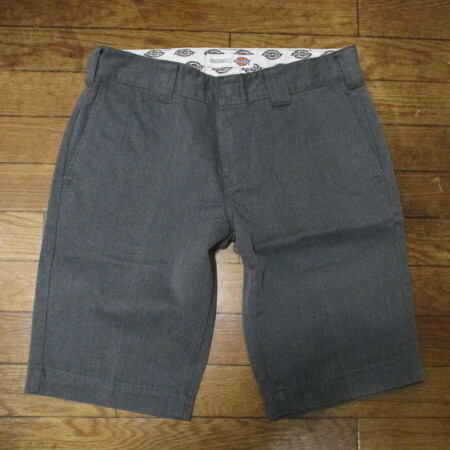 中古品！ＤＩＣＫＩＥＳ（ディッキーズ）ＵＳＡ！コットンポリ・ショーツ（グレイ系：Ｗ３２インチ）