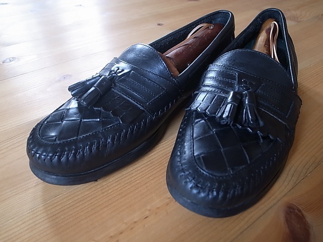 美品ブラジル製 GIORGIO BRUTINI 革靴 編み込みレザー キルト タッセル ローファー レザーシューズ 黒 9M 約27㎝