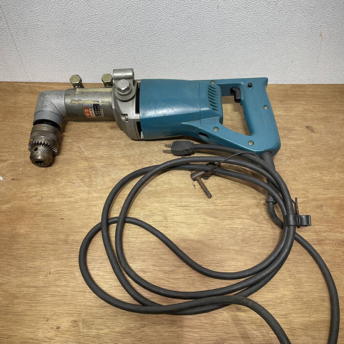 マキタ makita 13mm 低速用ドリル 6300L 動作確認済み アングルアタッチメント付　重さ4.9㎏ ＸＺ3158