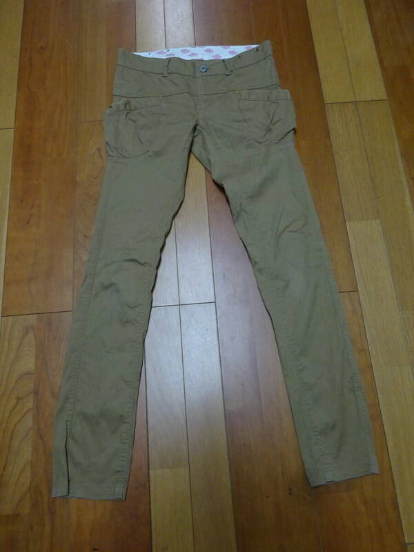 ■F-102 ■Dickies　カラーパンツ　サイズ６１センチ