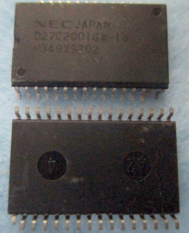 【NEC】2Mビット n/CMOS UV-EPROM　PD27C2001GW-15（未使用）SOP2個組 