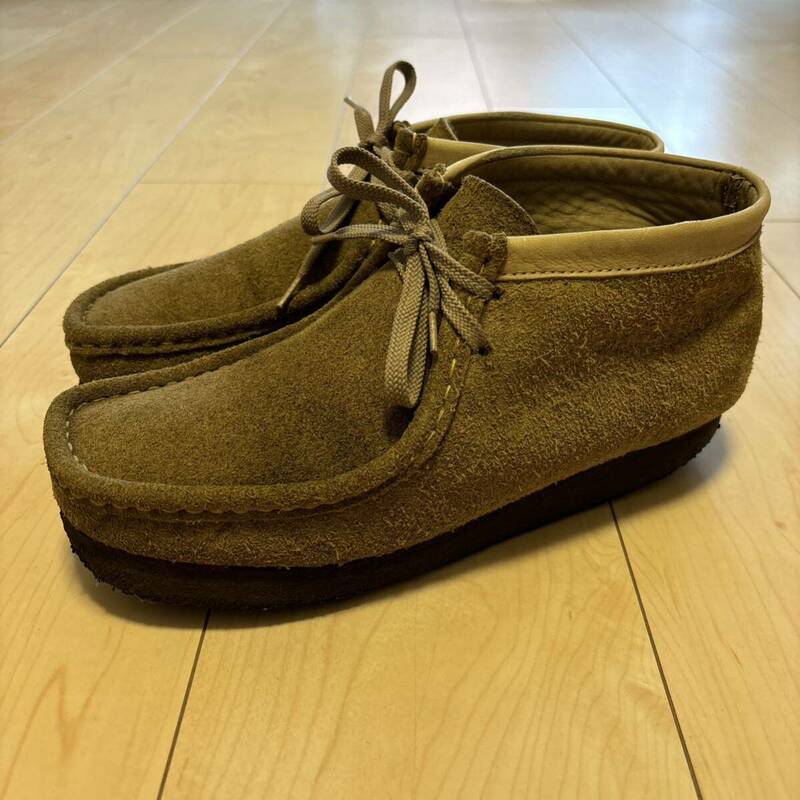 送料無料　クラークス　ワラビー　スウェード　ブラウン　レザー　 クラークス Clarks ワラビー ベージュ スエード ワラビーブーツ