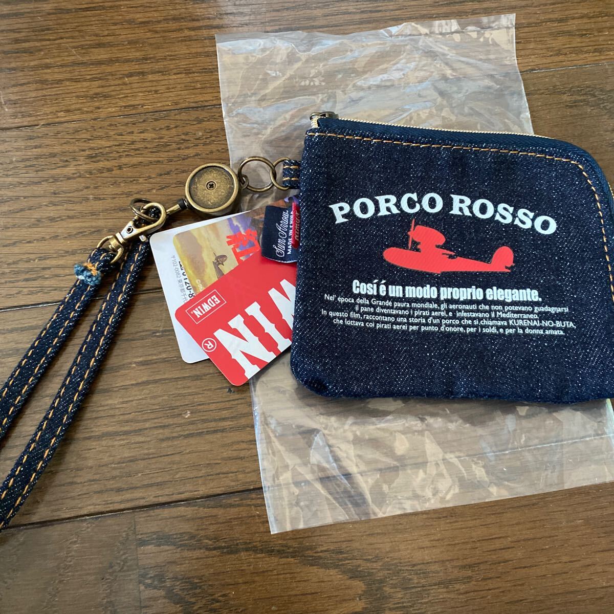 新品　デッドストック　倉庫保管品　商品タグ付　サン・アロー　ジブリ　紅の豚　デニムパスケース　ポルコロッソ　A
