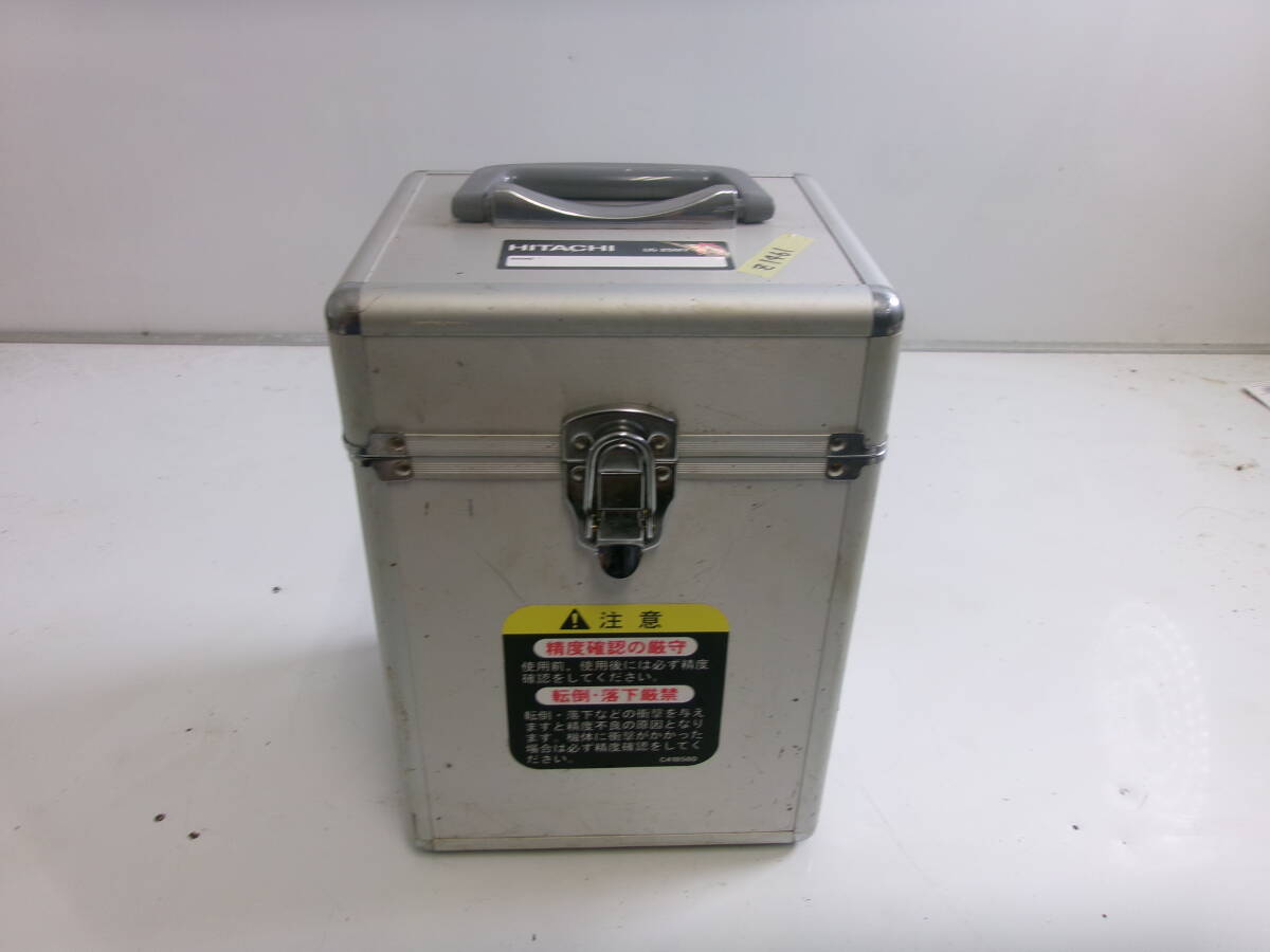 （Z-1361）HITACHI レーザーレベル 測定器 UG25M 通電OK 現状品 ※使い方分からず作動状況不明