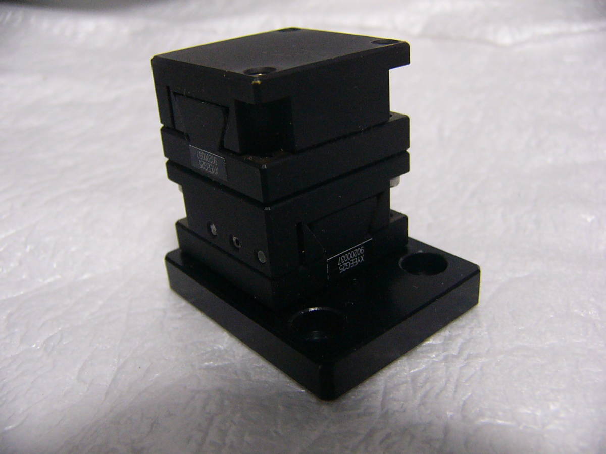 Misumi/ミスミ XYEEG25 正方形25mm小型XY軸ステージ アリ溝 送りねじ式 六角レンチ式 複数有