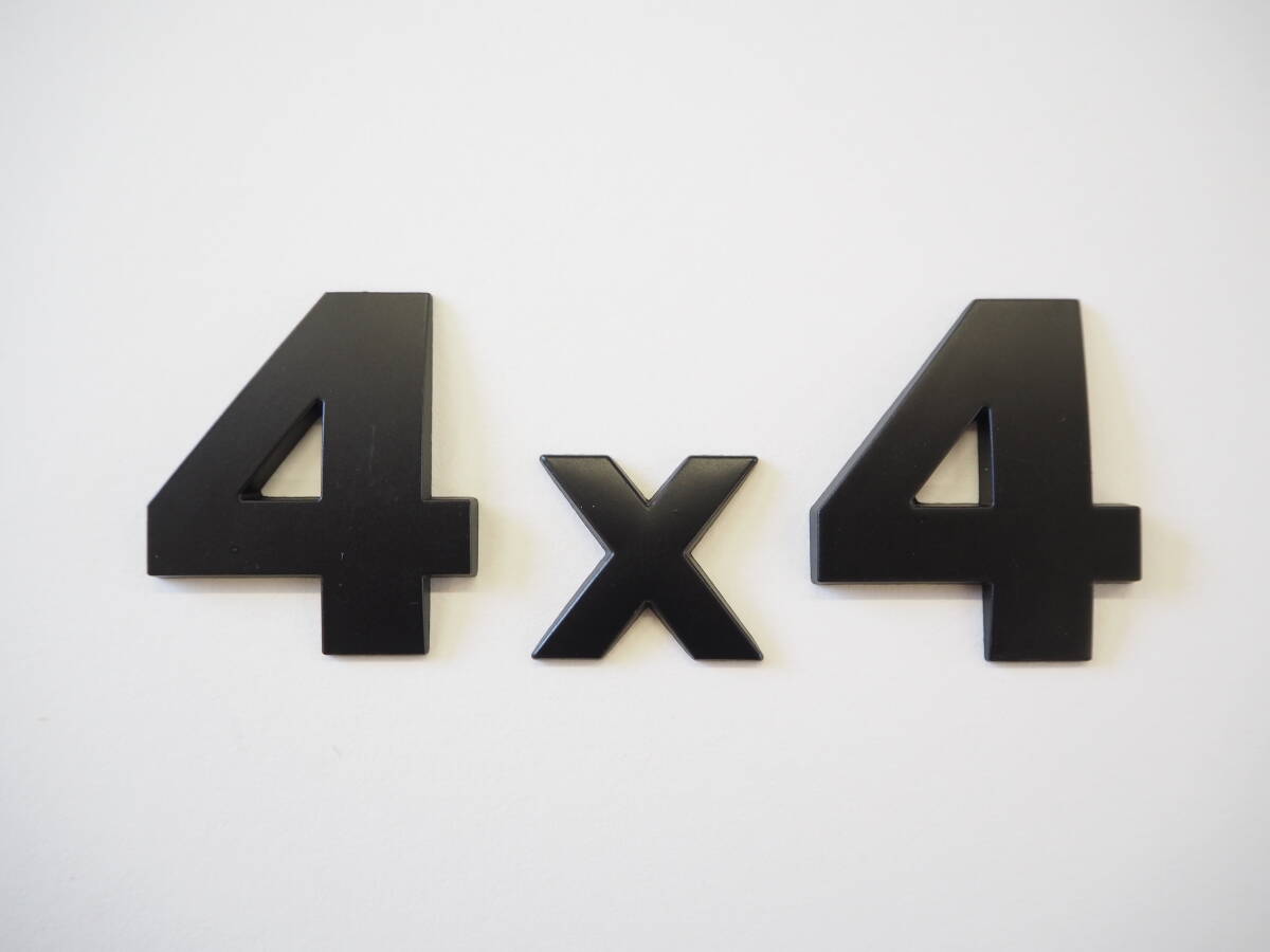 ☆新品★送料無料☆4X4 3D エンブレム カスタム ジムニー シエラ 軽トラ 軽バン ハイゼット キャリィ 文字形状カット済み両面テープ付属！