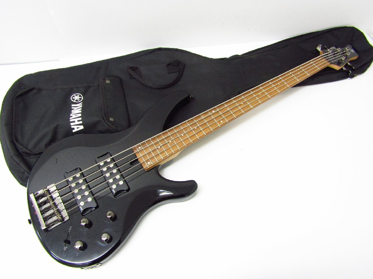 YAMAHA TRBX305 ヤマハ 5弦 エレキ ベース ソフトケース付き 動作OK ▼G4492