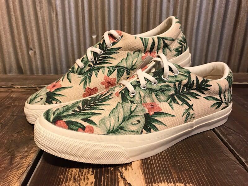 H679 メンズスニーカー converse SKIDGRIP TROPICS WHITE コンバース スキッドグリップ 未使用 美品 (8)/ 27.5cm