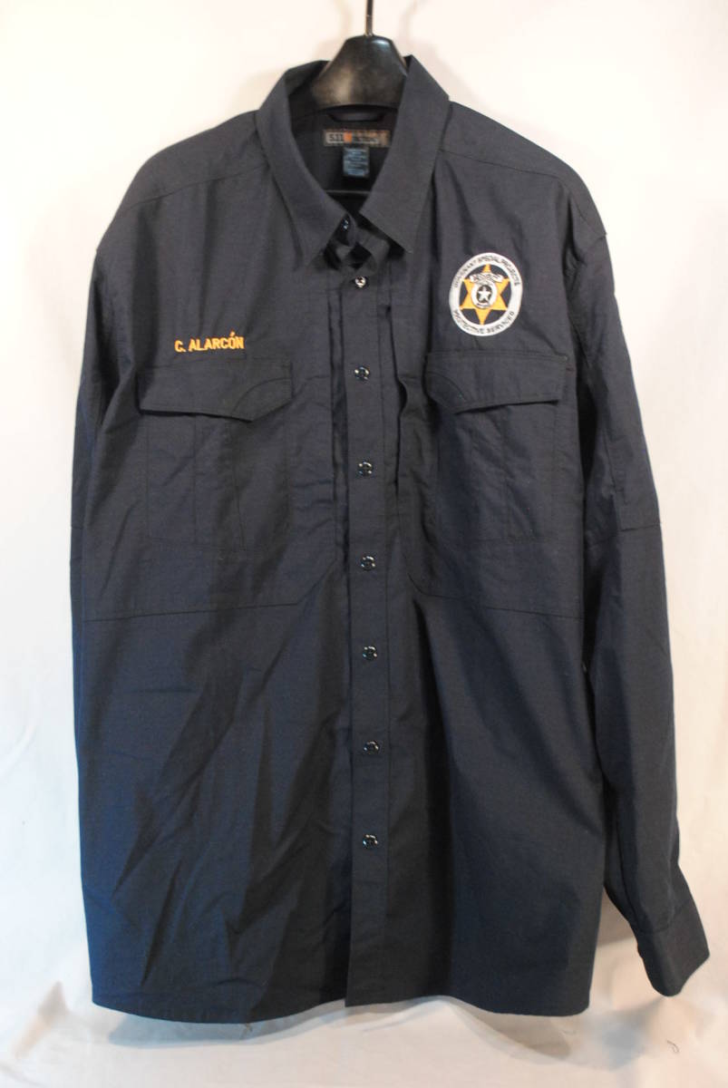 15 新品　アメリカ企業物デザイン 長袖 ワークシャツ Goverment Special Project Protective Service 警備員 C.Alarcon 2XL ポリ62% 綿38%
