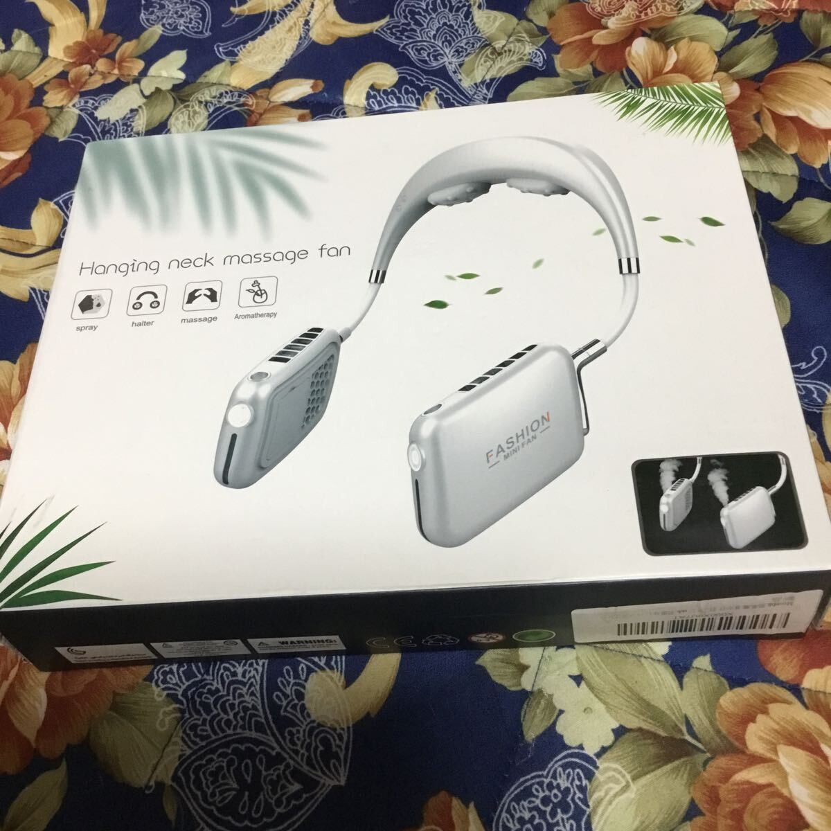 羽なし首掛けマッサージ扇風機　ファン　加湿　ホワイト
