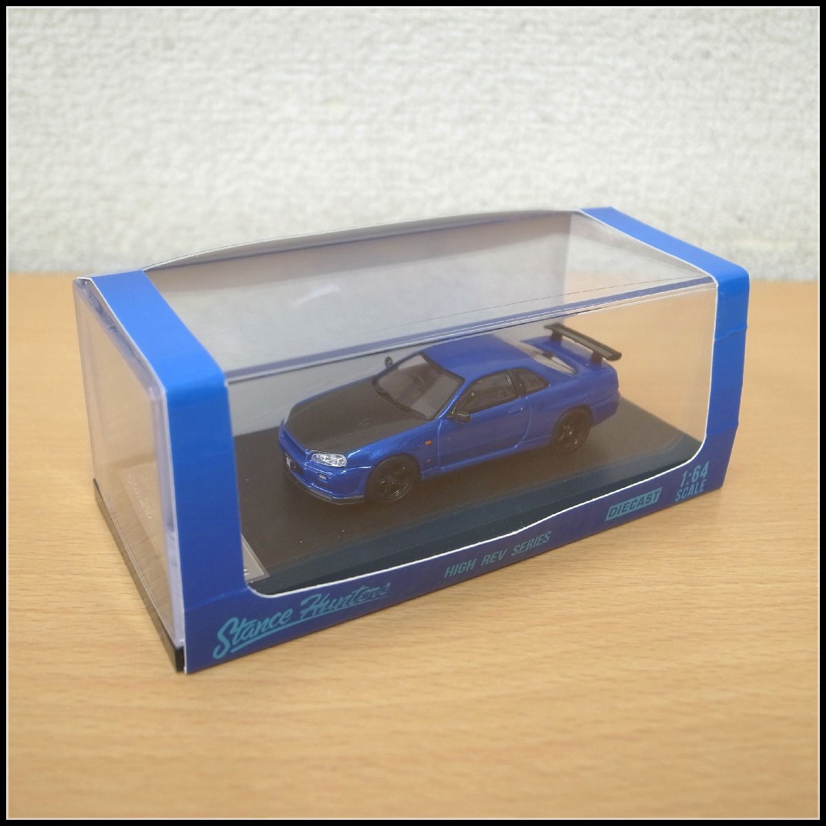 6187T　Stance Hunters　日産スカイライン GT-R R34 V-SPECⅡ　ミニカー　1:64スケール　ブルー