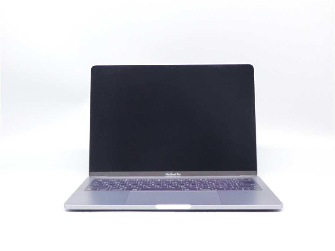 中古　MacBookPRO　グレー　A1706　ロジックボード欠品 　通電しません　本体止めネジ欠品　詳細不明　ノートPCパソコン　ジャンク品