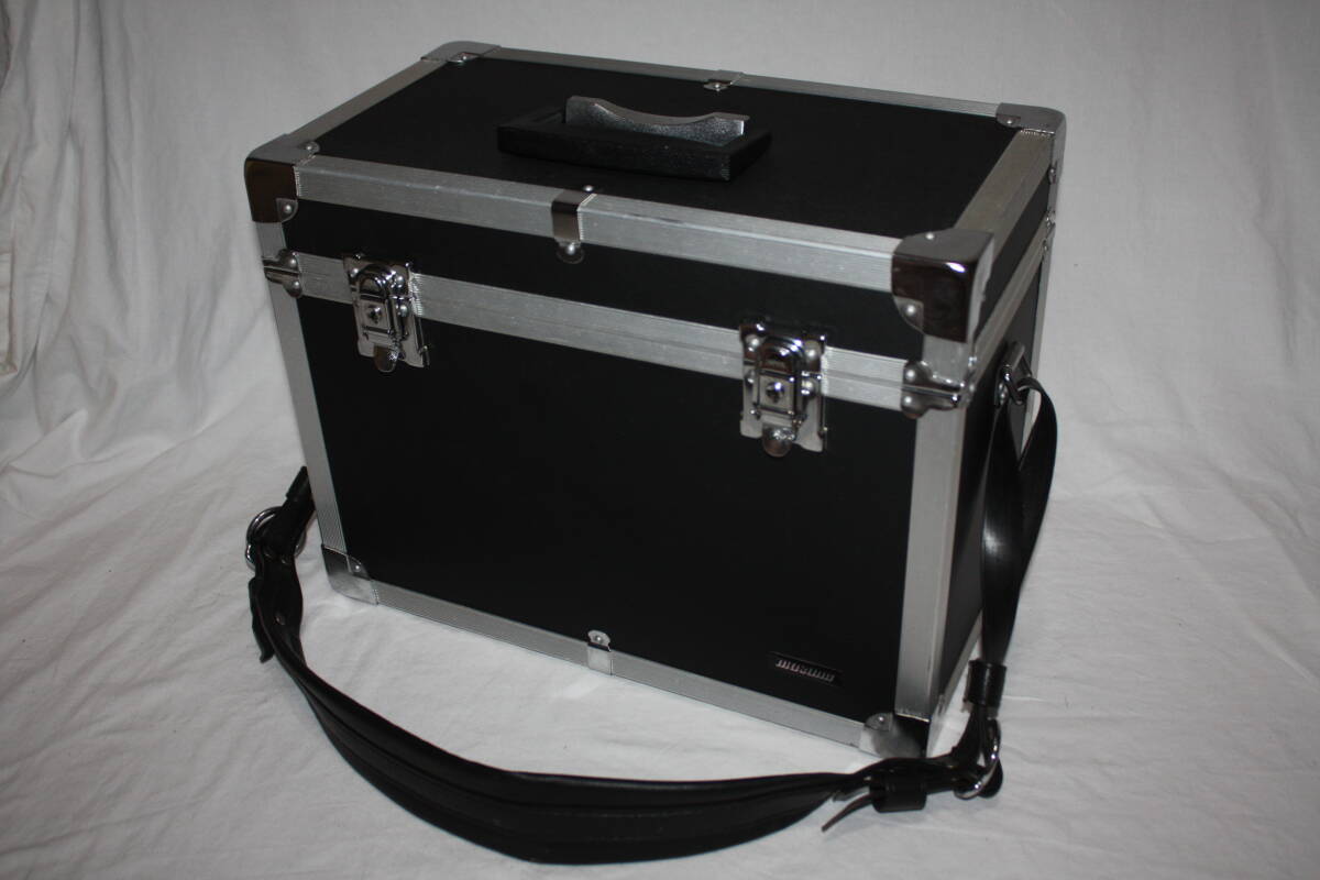 MUSUMI　美品　ハードキャリングケース　キー付き (検索:ビデオカメラ他ハードケース、PMW-、HDR-、HXR-、HVR-、Panasonic、AG-AC、AJ-PX)