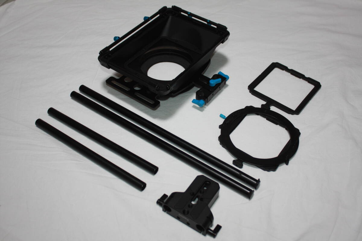 FOTGA DP3000 美品 マットボックス　レール、プレート付き （検索：ビデオカメラ、SONY、PXW-、PMW-、HXR-、HVR-、FDR-、AG-AC、AJ-PX）