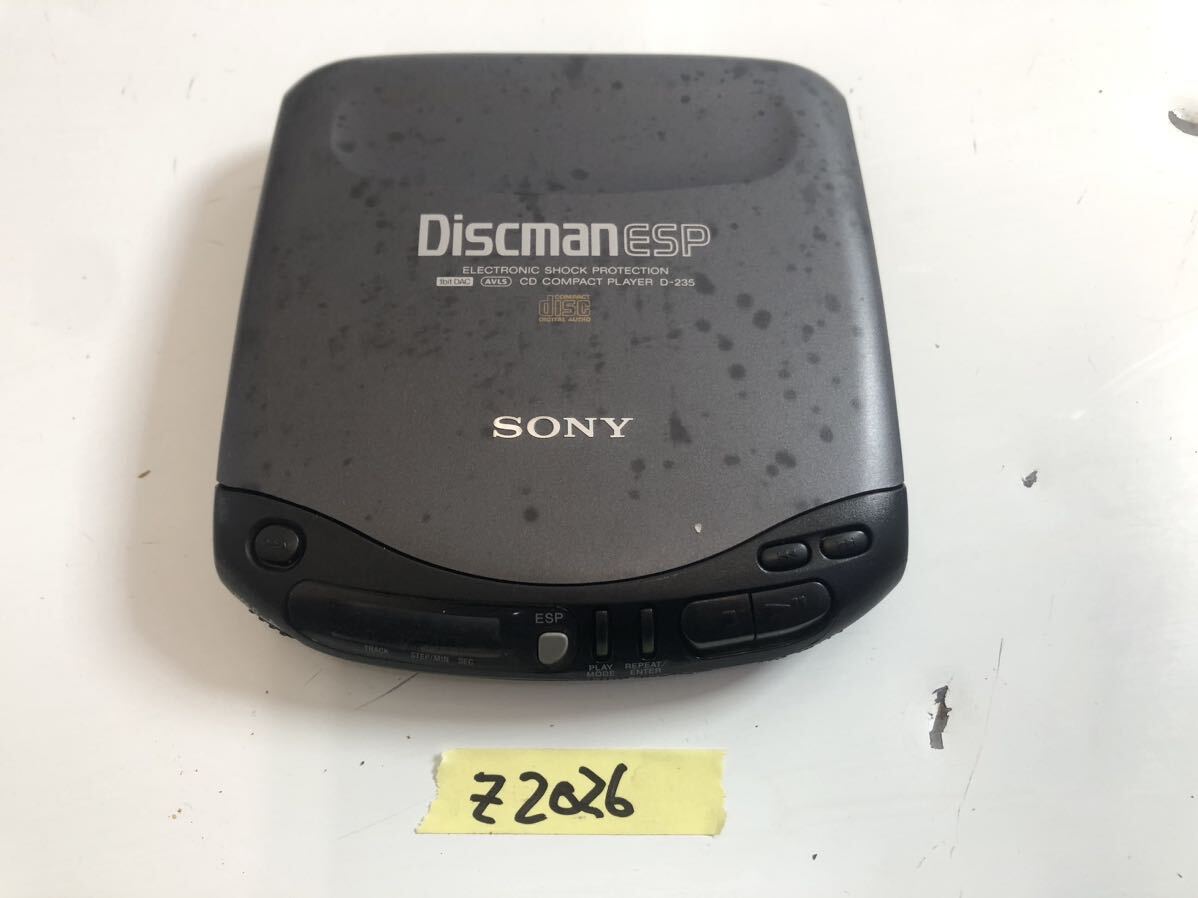 （Z-2026）SONY ポータブルCDプレーヤー D-235 動作未確認　現状品