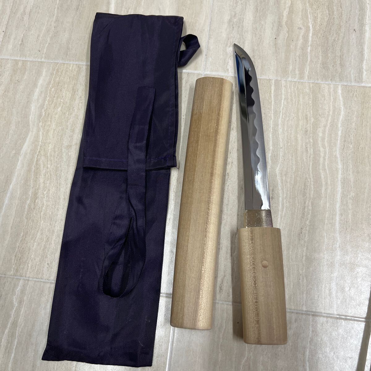 △3-7△模造刀 短刀 木製　六寸　美術刀　インテリア　コレクション　日本文化