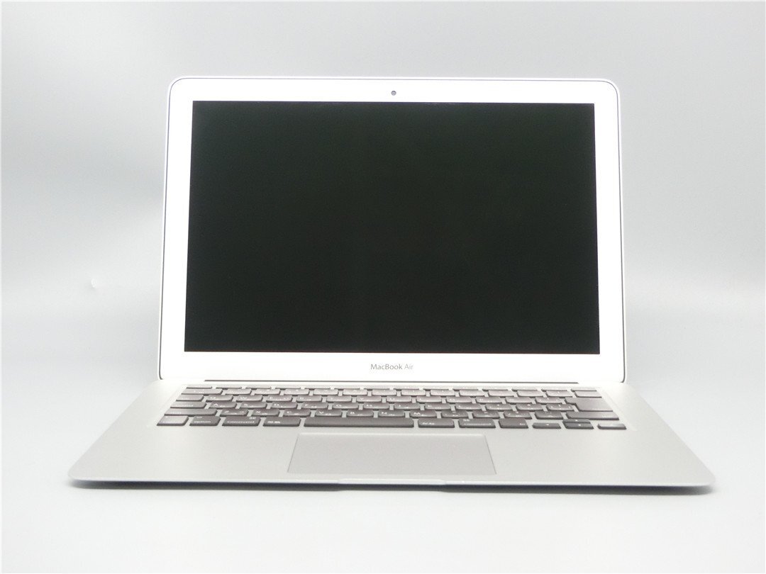 中古　Macbook Air　A1466　本体止めネジ欠品 　通電しません　　詳細不明　ノートPCパソコン　ジャンク品　送料無料