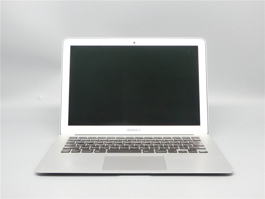 中古　Macbook Air　A1466　本体止めネジ欠品 　通電しません　　詳細不明　ノートPCパソコン　ジャンク品　送料無料