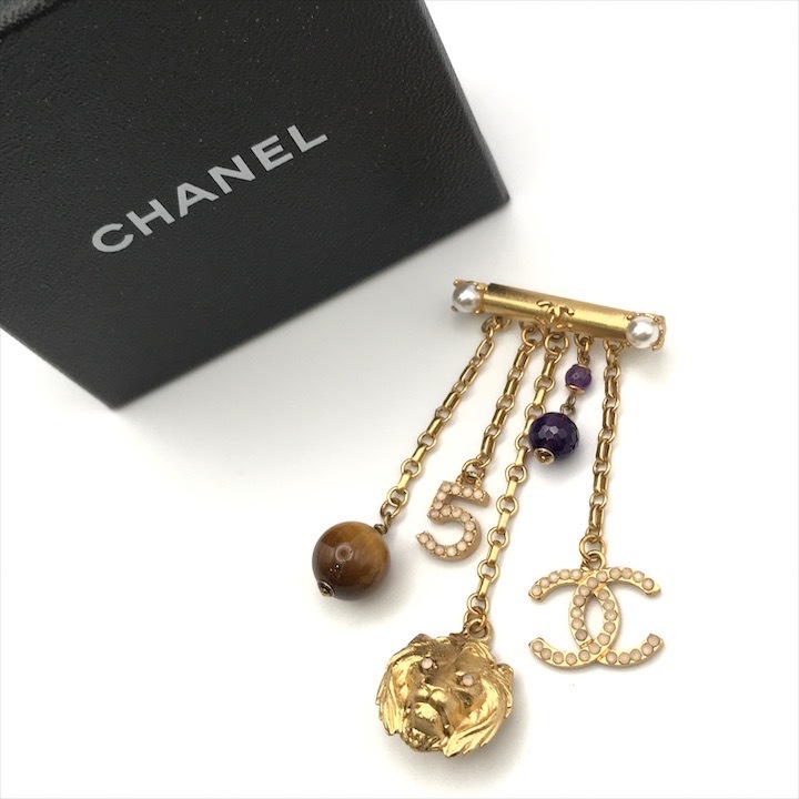 展示品 CHANEL シャネル ココマーク ライオン モチーフ カラーストーン タイガーアイ ブローチ ゴールド a4182