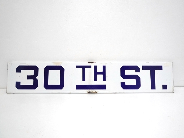 アメリカ 実物 ビンテージ 道路標識 ストリートサイン 「30 TH ST」 ホーロー製 エナメル 看板 ディスプレイ インテリア