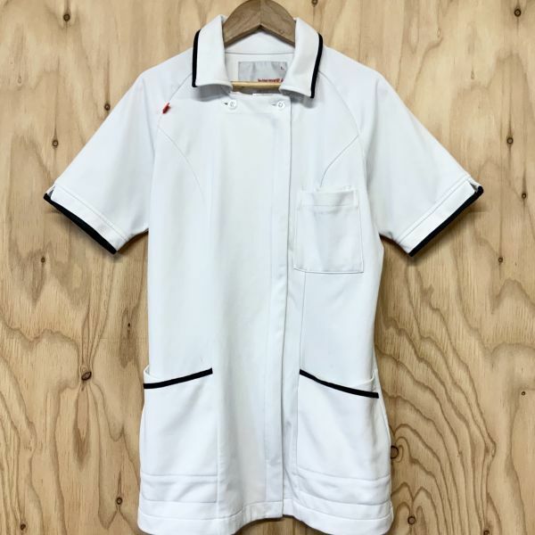 激レア 入手困難 le coq sportif ルコック製 実使用品 ナース服 ナースウェア ホワイト ネイビー L ゴルフ コスプレ にも 脇下若干汚れあり