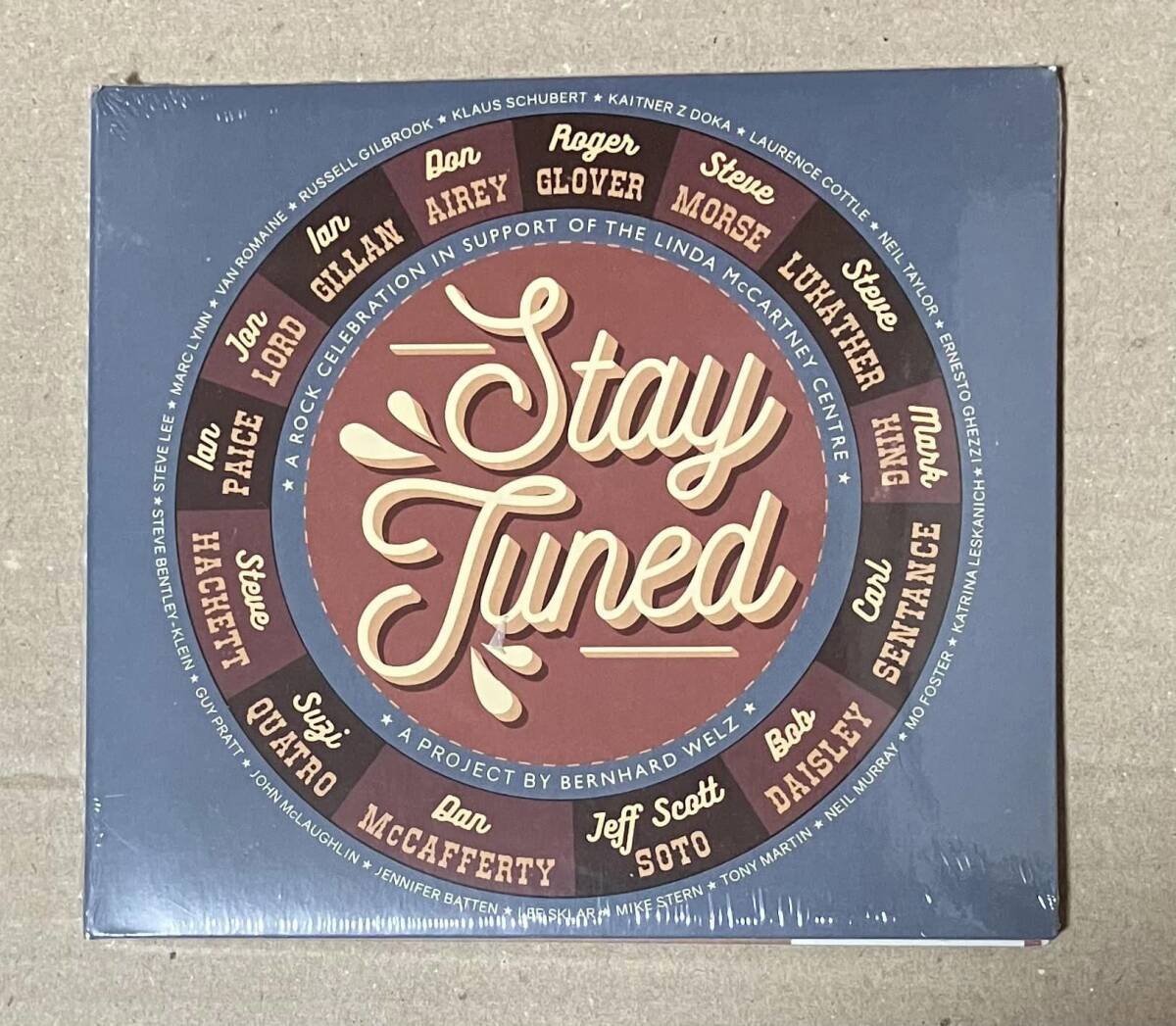 新品未開封　Stay Tuned / A Project By Bernhard Welz A ROCK CELEBRATION IN SUPPORT OF THE LINDA McCARTNEY CENTRE