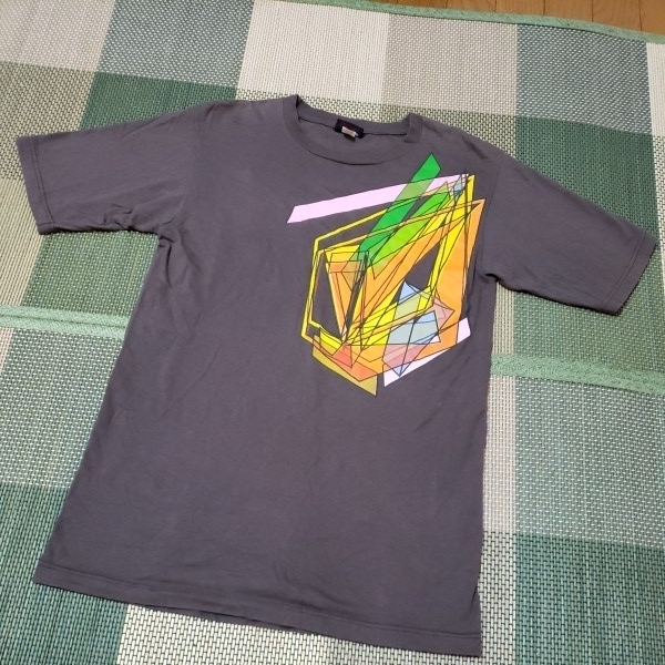 VOLCOM★グレー★Tシャツ★Sサイズ