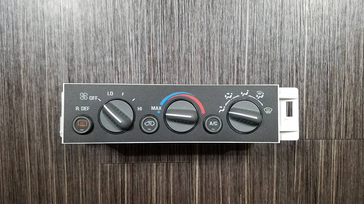 ё　AC エアコン 操作パネル　☆シボレー タホ サバーバン K1500 C1500 GMC ユーコン さるでござる