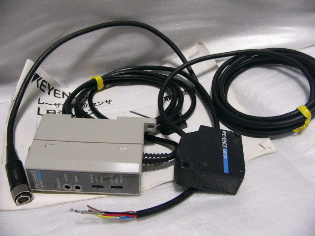 ★動作保証美品★ Keyence CCDレーザ変位計 LB-01 + LB-60