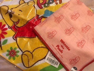 新品★クマのプーさん★ループ付きタオル★ハンカチ★２枚セット★新学期に