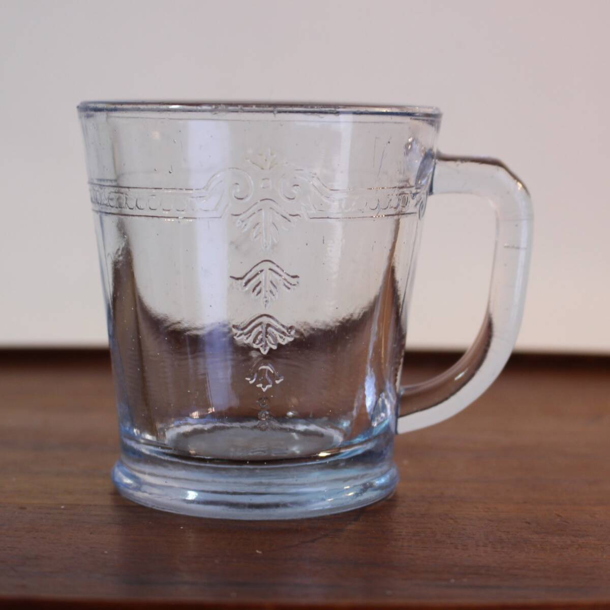 【送料無料】1940年代 ★ ファイヤーキング 最初期刻印 FIRE KING サファイアブルー フィルビー マグ マグカップ ヴィンテージ GLASS 