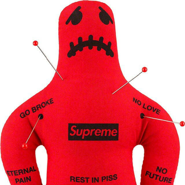 新品 未使用 国内正規品 ◆ Supreme 19AW Week1 ブードゥードール/ 人形(Voodoo Doll)レッド ◆