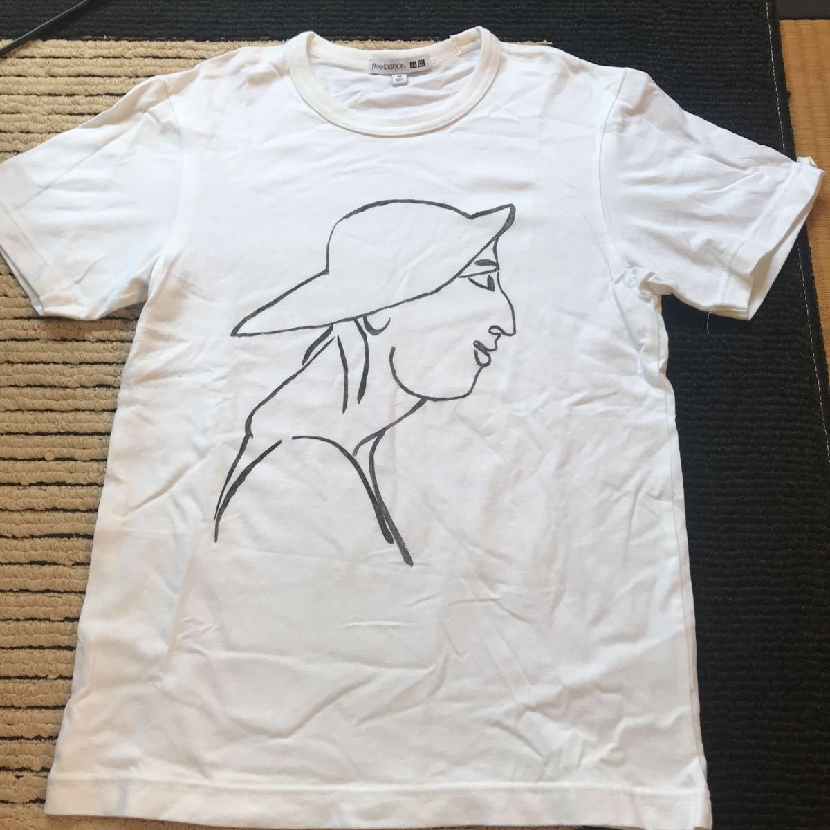 送料込　Tシャツ ユニクロ×JWANDERSON レディース白T XS 半袖Tシャツ