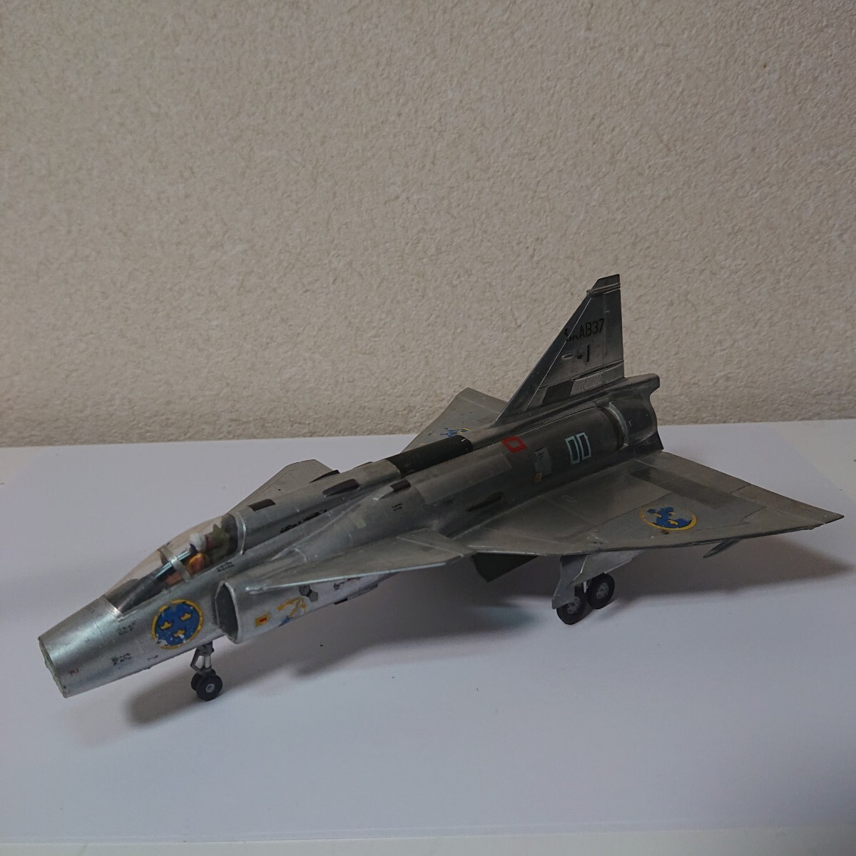 【ジャンク】組み立て済み　経年劣化ありTAMIYA　タミヤ　1/100スケール　サーブ　ビゲン【MI-080602】