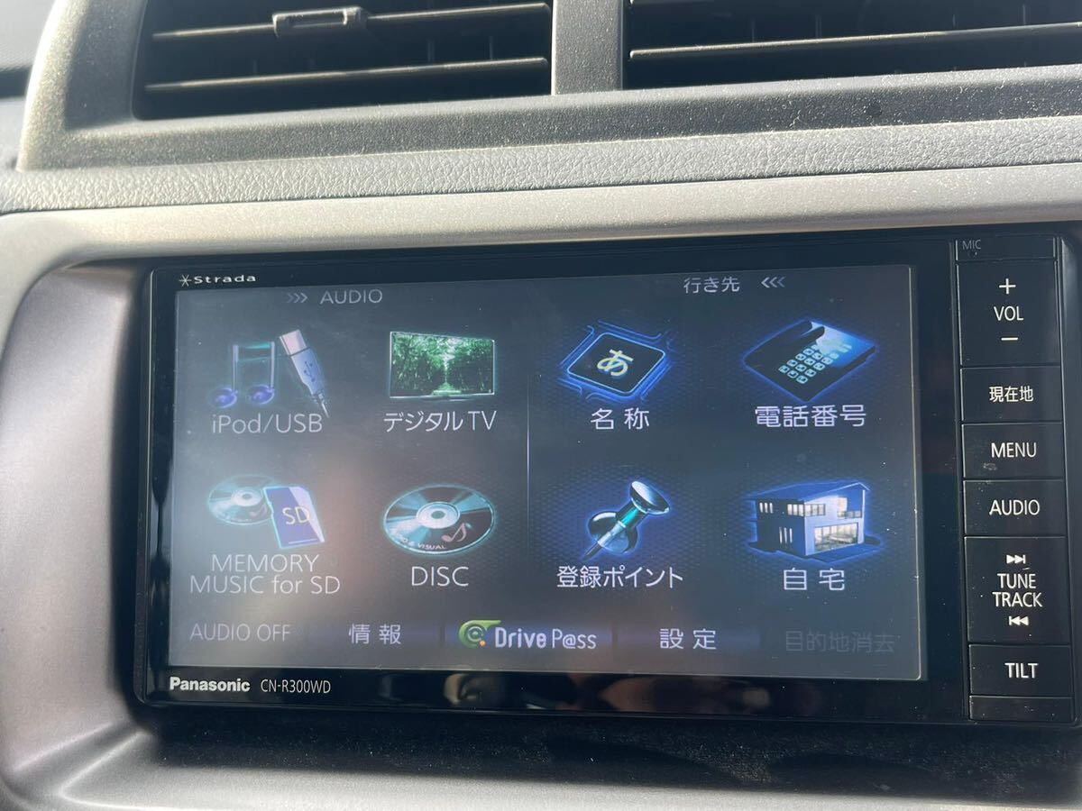 パナソニック カーナビ CN-R300WD 動作品 s/n 597323D26