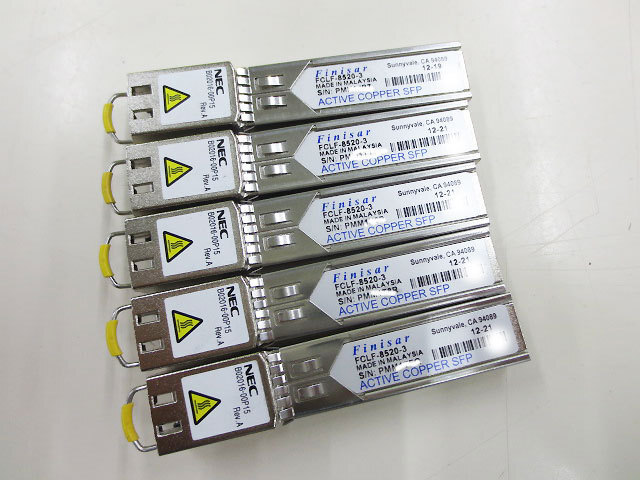 送料無料　動作品外し　同梱OK 　Finisar FCLF-8520-3　 ( NEC B02016-00P15 Rev.A　 )　モジュール　単価出品