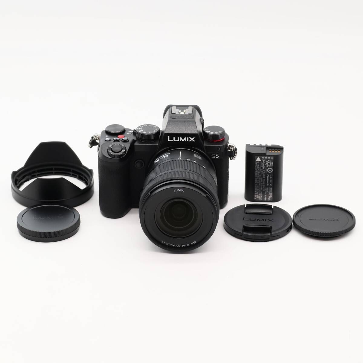 #b1357【美品】 Panasonic パナソニック LUMIX DC-S5K 標準ズームレンズキット ブラック