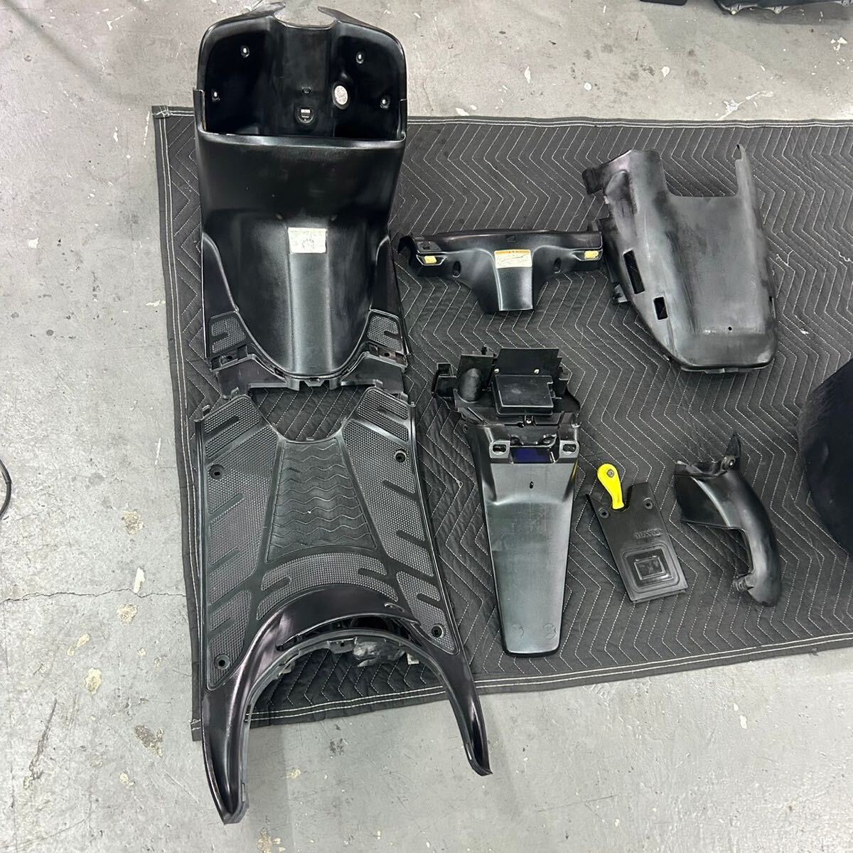 {$data['title']拍卖