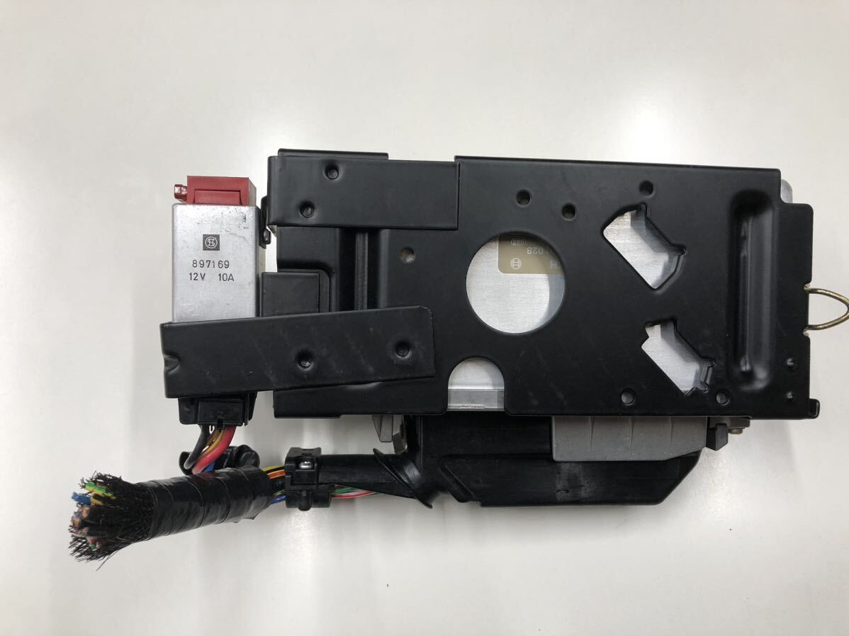 ボルボ240 & 940 中古 ABS コントロール ユニット品番3523142