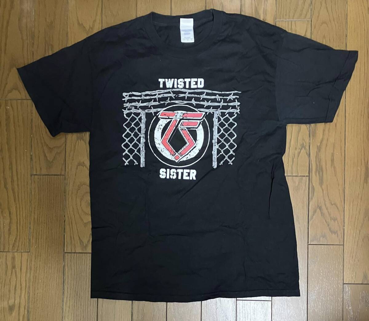 TWISTED SISTER　/　RATED HEAVY METAL TOUR 1983　S.M.F. Tシャツ（メンズLサイズ）ヘヴィメタル　バンドTシャツ