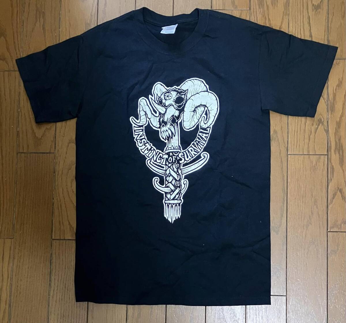INSTINCT OF SURVIVAL Tシャツ（メンズSサイズ）クラスト　コア　バンドTシャツ