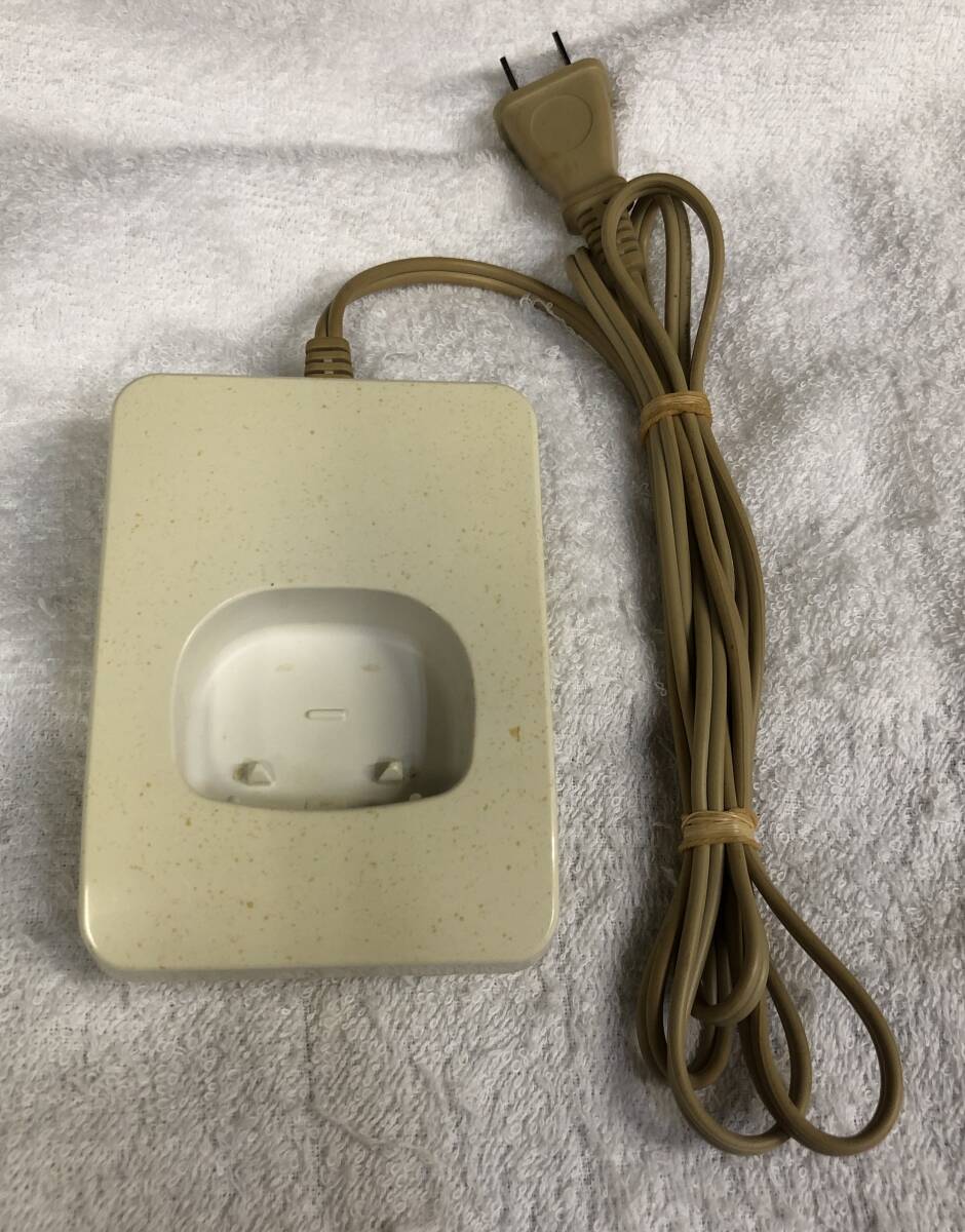 Panasonic/パナソニック 電話子機 KX-FKN518 用 充電台 正常動作品です。 