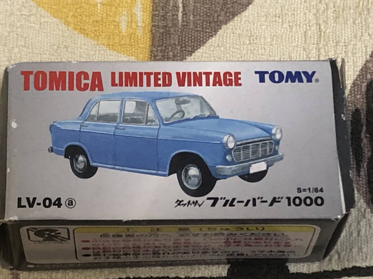 ★TOMICA LIMITED VINTAGE 　LV-04a　DATSUN BLUEBIRD 1000/ダットサン ブルーバード1000　japan mint toy car